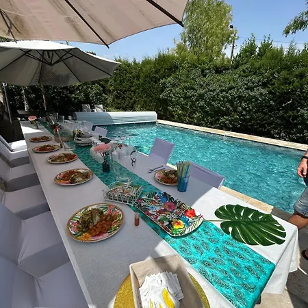 La Eucalyptus, Swimming Pool & Riviera Garden