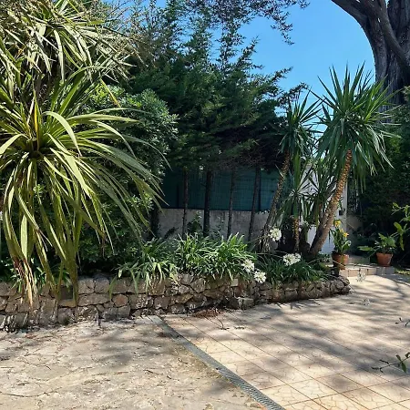 La Eucalyptus, Swimming Pool & Riviera Garden *