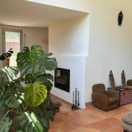 La Eucalyptus, Swimming Pool & Riviera Garden Вілла