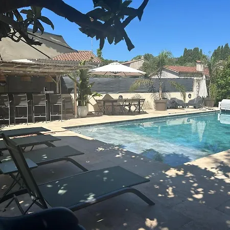 La Eucalyptus, Swimming Pool & Riviera Garden * Антіб